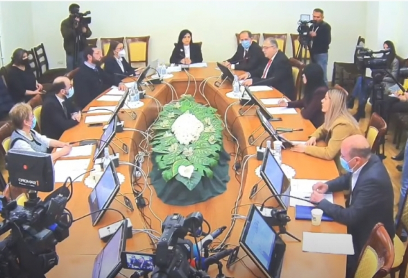 В комиссии НС обсуждается выдвижение кандидатуры Кристине Григорян на посту омбудсмена РА (прямой эфир)